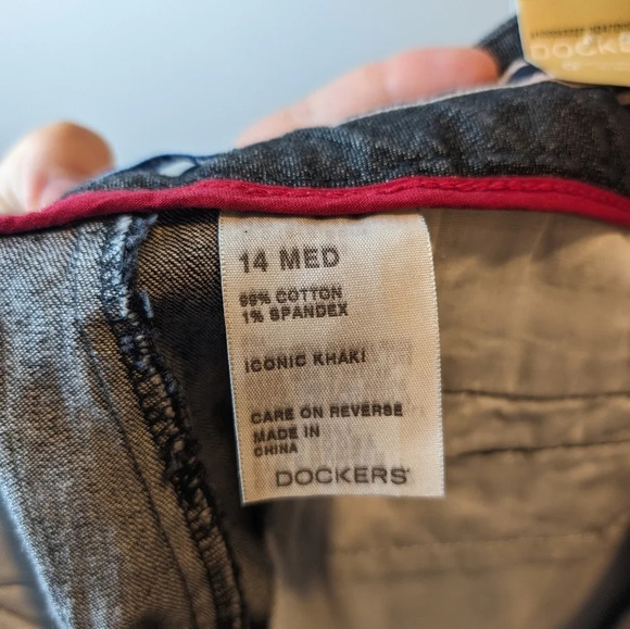 NWT Dockers Low Rise Slightly Curvy Iconic Khaki Grey Wash Denim Trouser Pant 14 - Picture 8 of 12